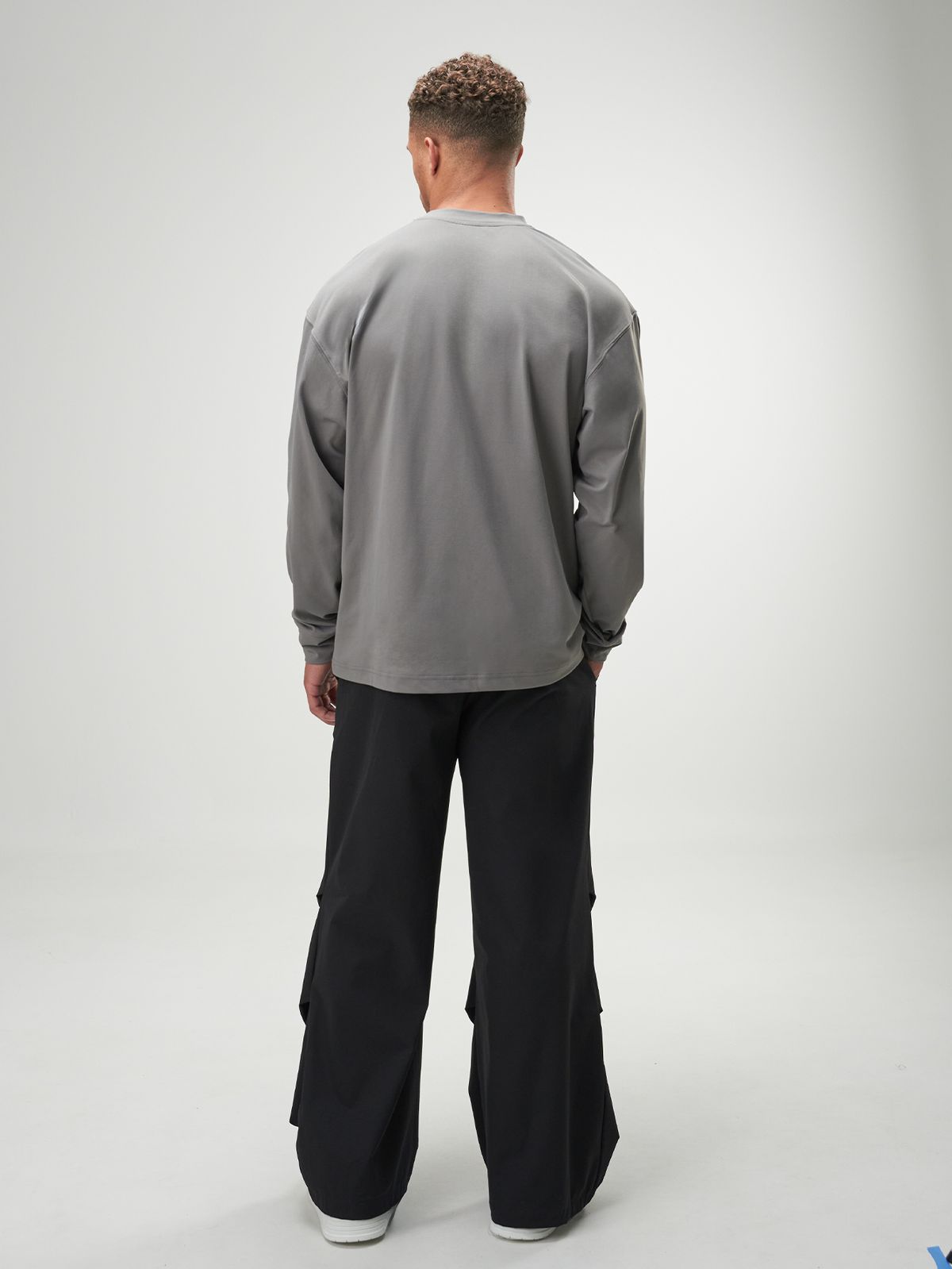 시그마스(SIGMAS) Nominal Long Sleeve (Light Grey)