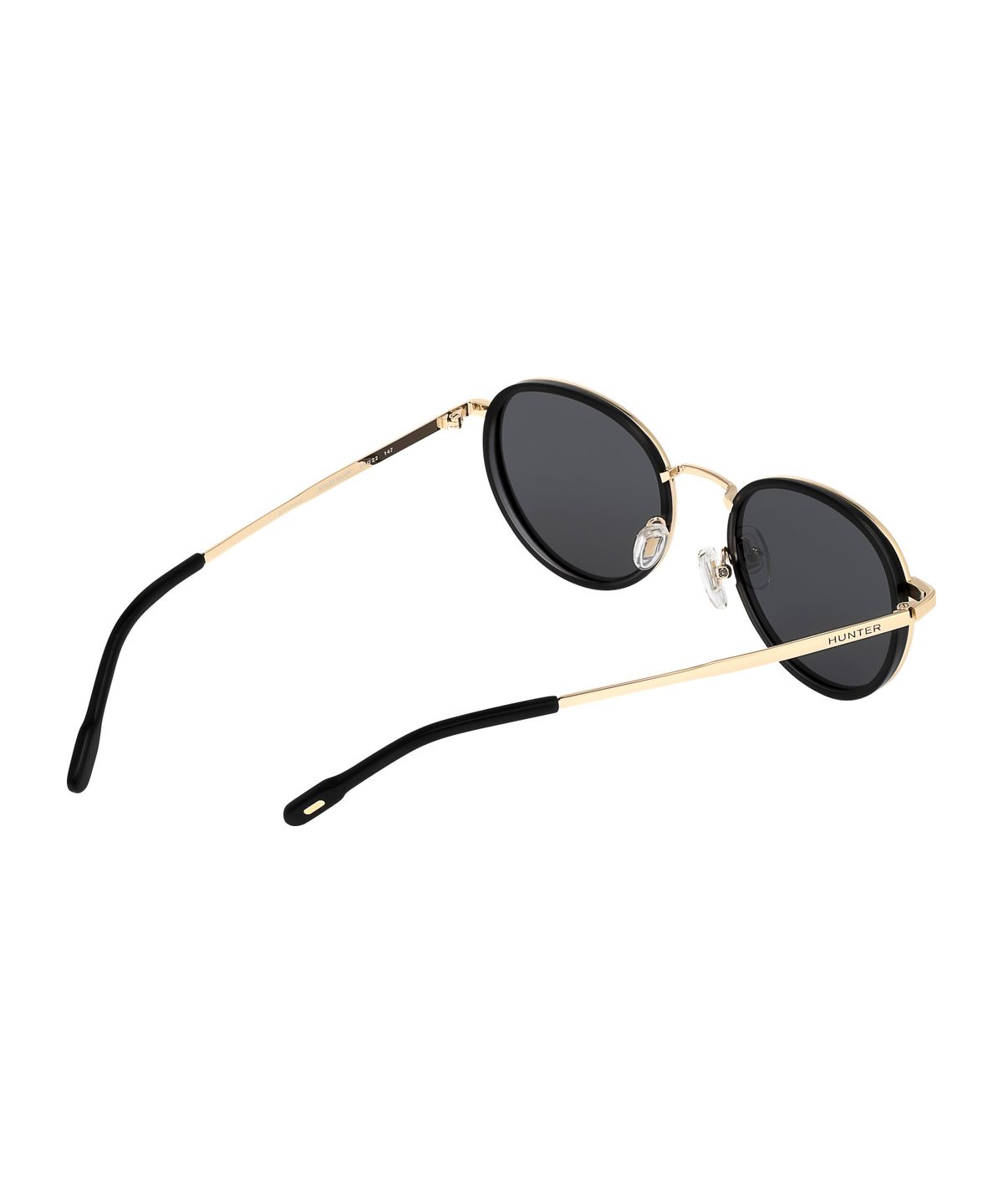 헌터 아이웨어(HUNTEREYEWEAR) [UNISEX] 라운드 티타늄 선글라스 - 블랙편광 HTC32