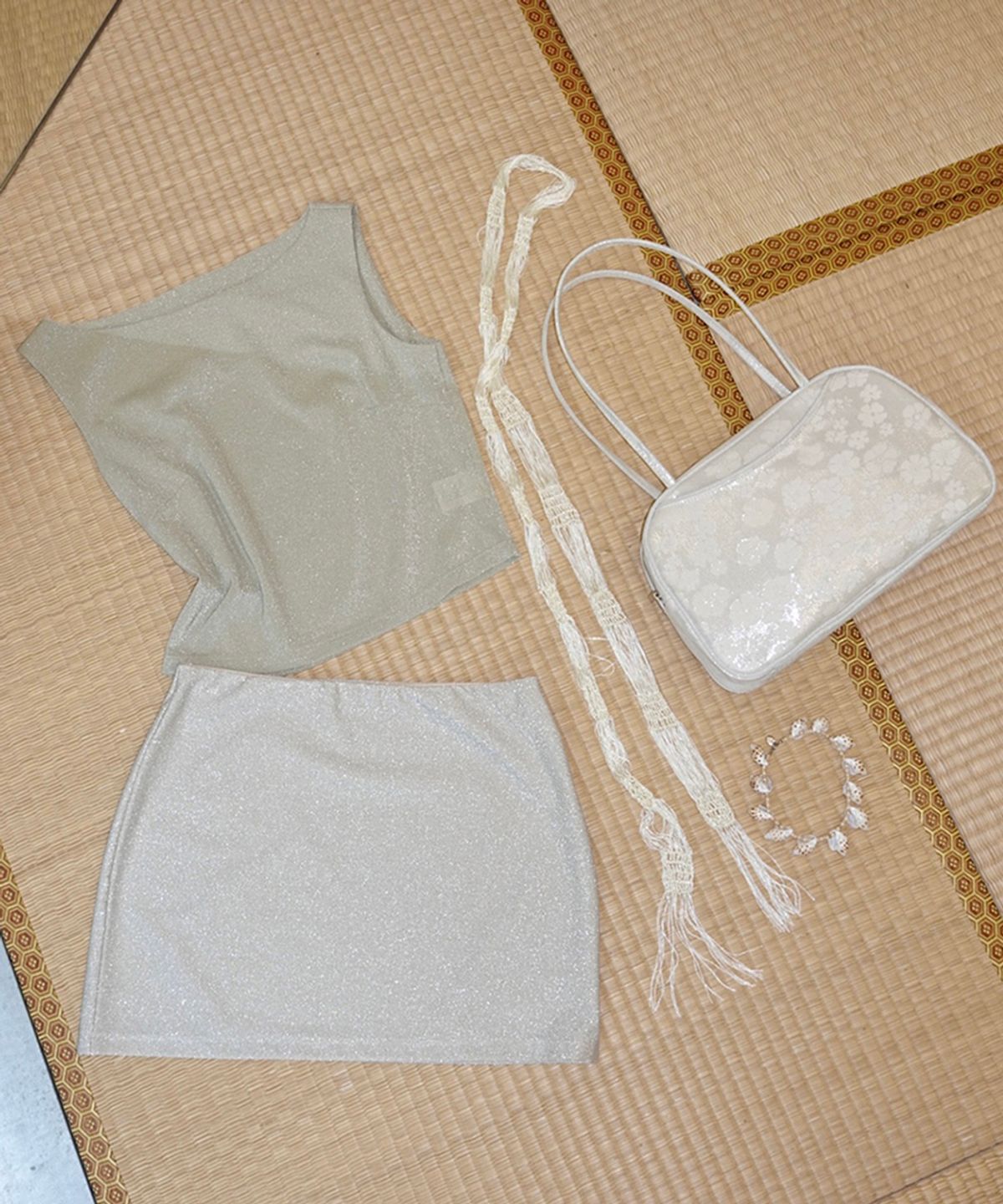 누아누(NUUANU) Lutea Mini Skirt_Silver