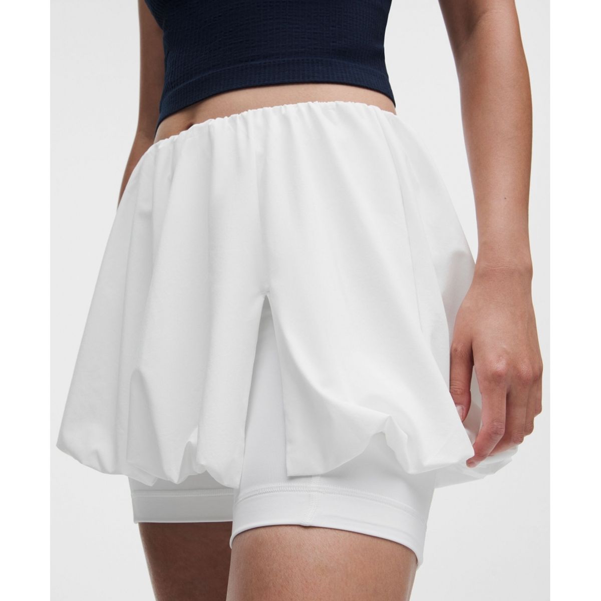 룰루레몬(LULULEMON) 버블 헴 하이라이즈 스코트  WHT
