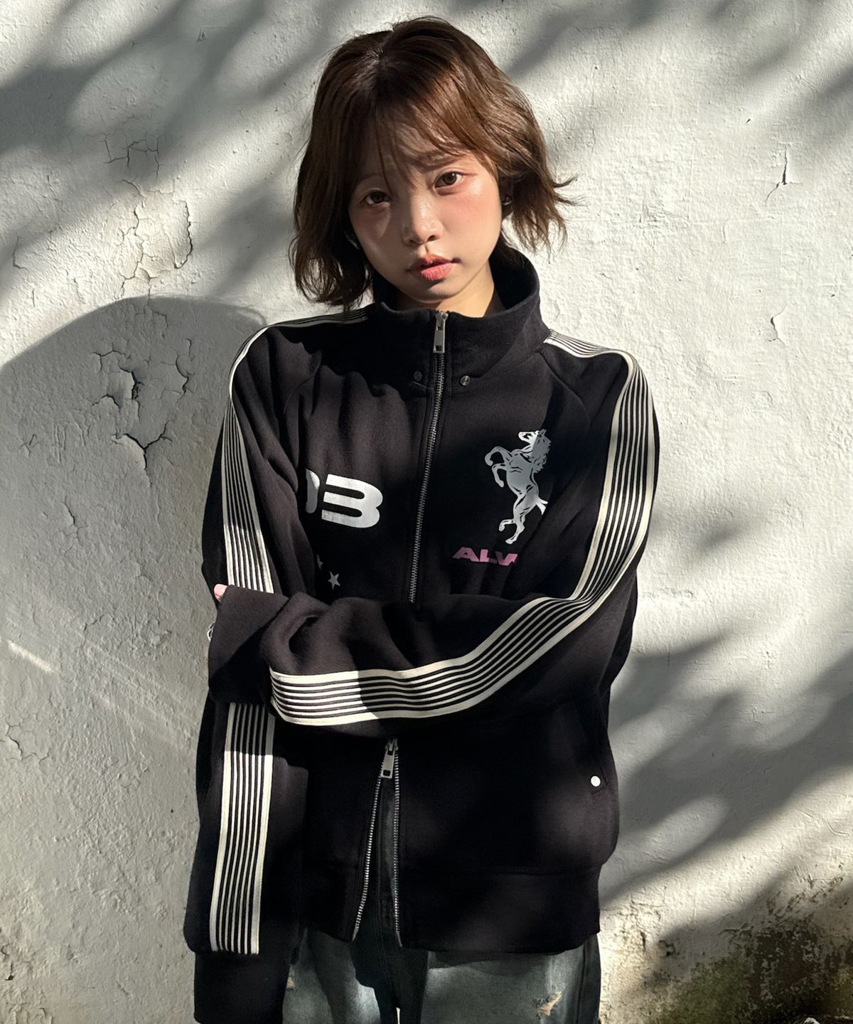 아모우(AMOU) AMOU Horse Track Jacket BLACK