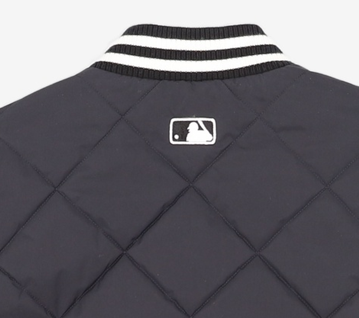 엠엘비(MLB) 여성 바시티 다이아퀼팅 립 크롭 패딩자켓 NY (Black) S