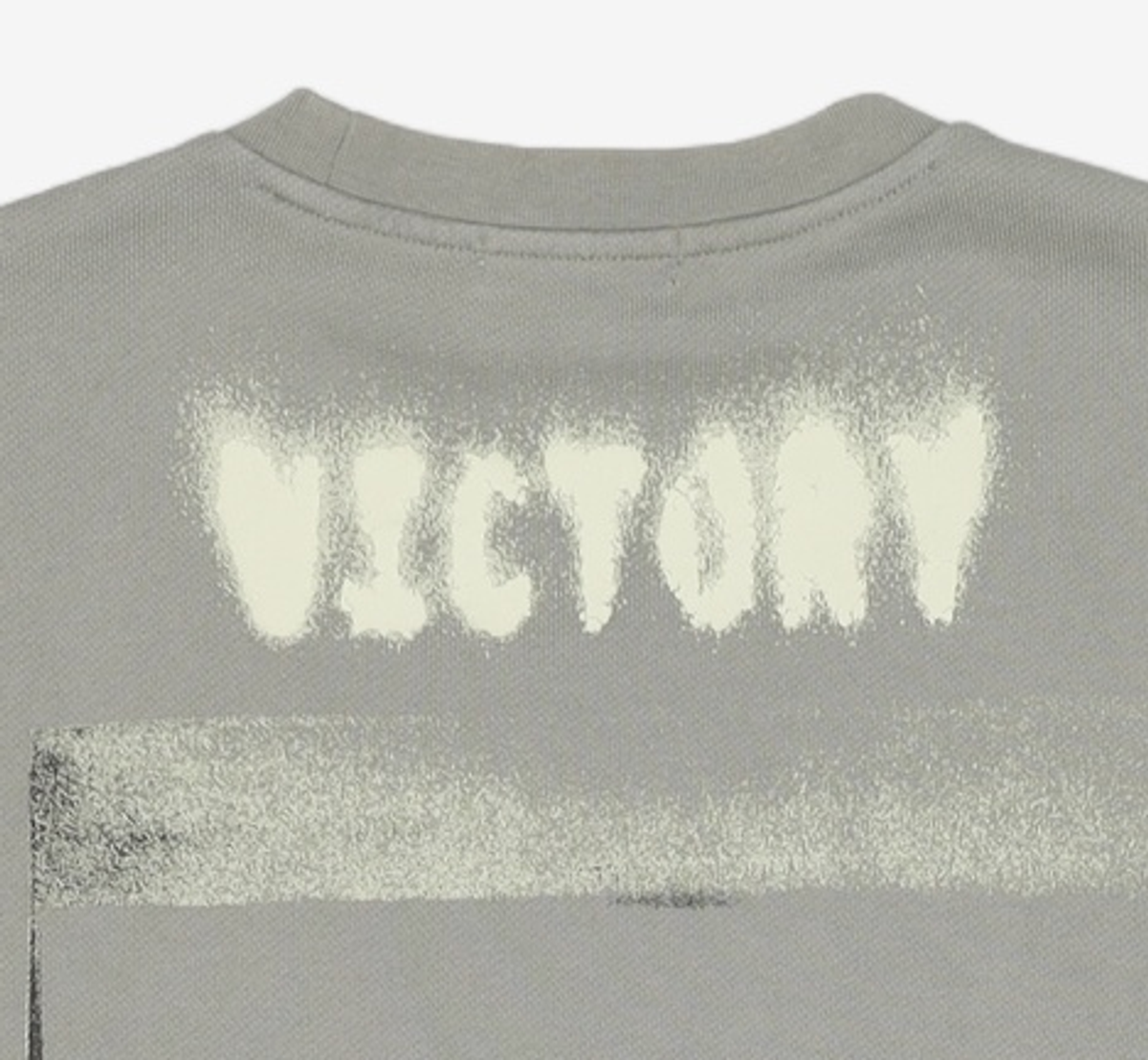 커스텀멜로우(CUSTOMELLOW) [SANE X Customellow]  victory / history sweat_CWTAS22171GRX 100