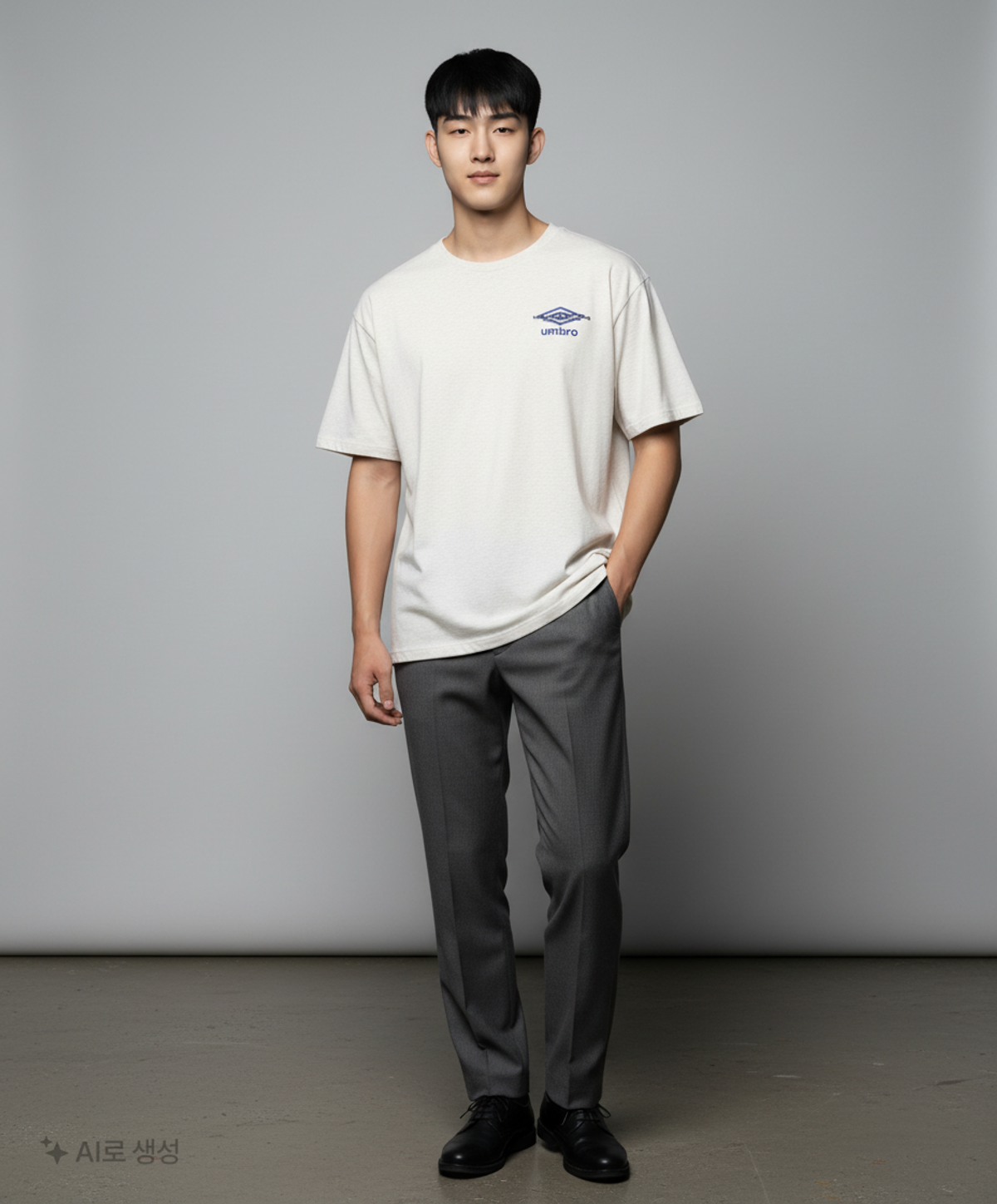 엄브로(UMBRO) 반소매 티셔츠 110