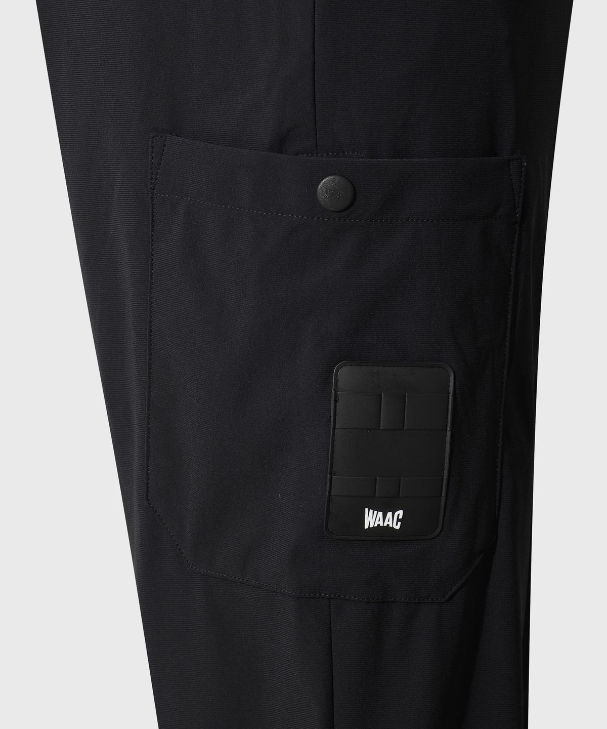 왁(WAAC) Men Tricot Jogger Pants WMPNM26201BKX