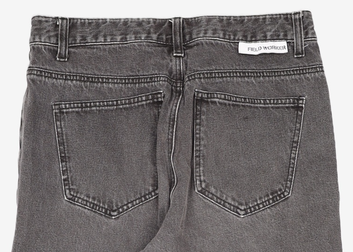 필드워커(FIELDWORKER) 스톤워싱그레이시데님 STONE-WASHED GREYISH WIDE FIT DENIM PANTS 0MM