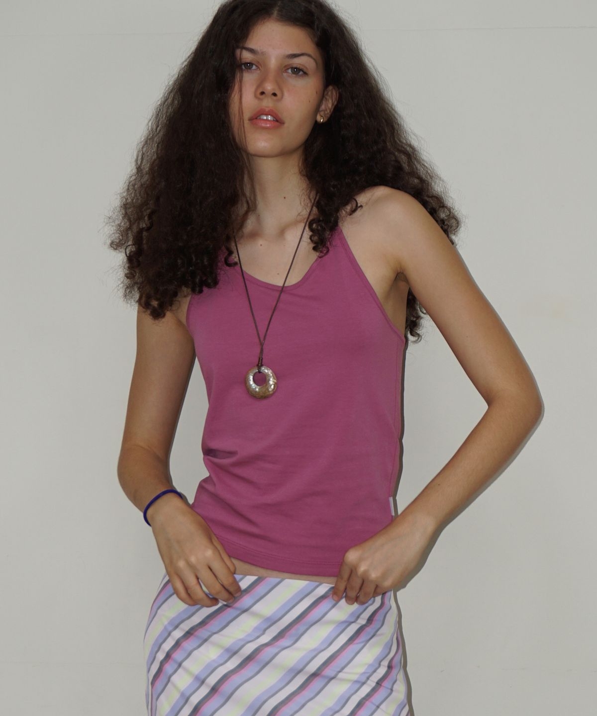 떨스티클럽(THIRSTYCLUB) Basic beads halter sleeveless - Pink