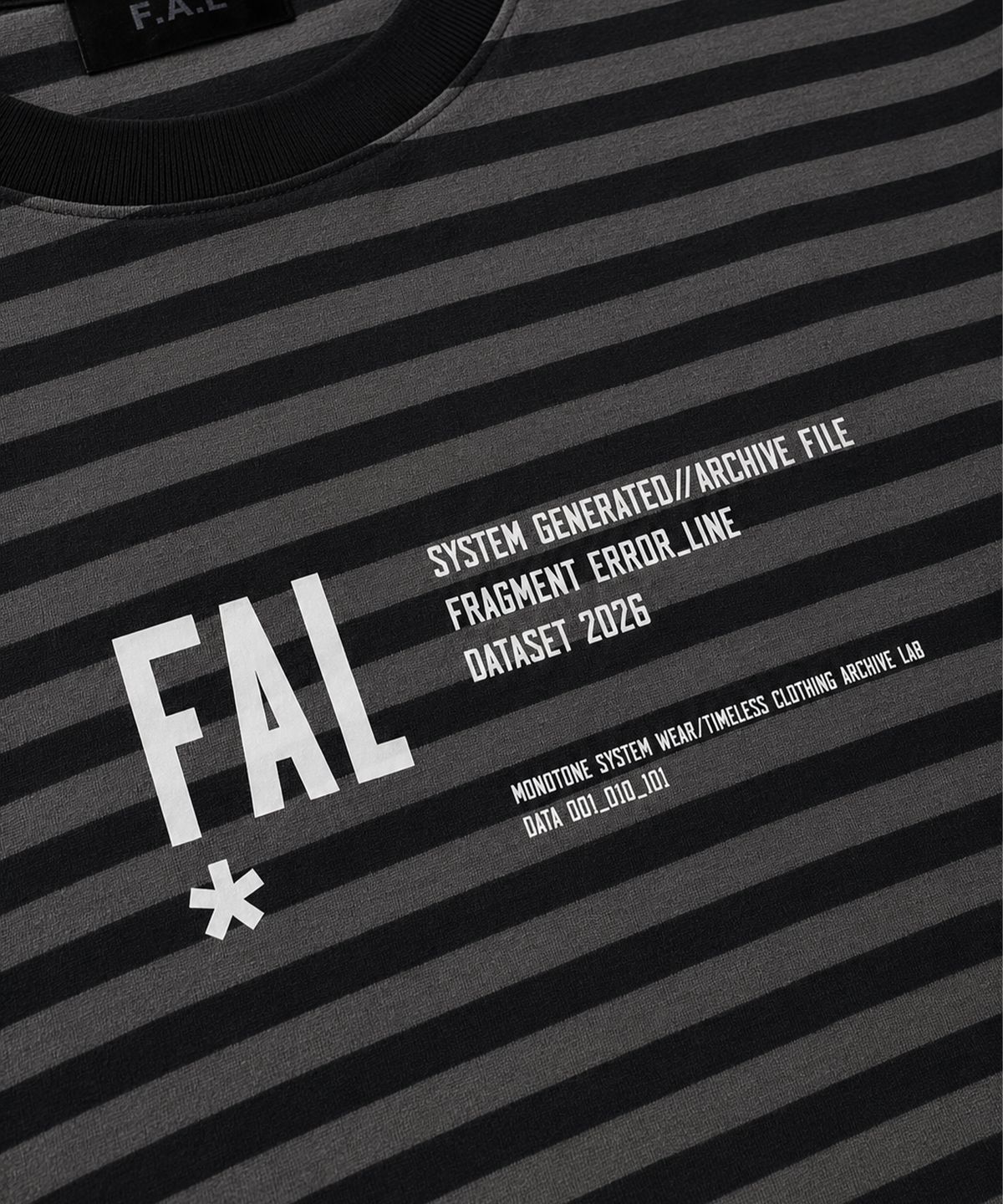 프론트아카이브랩(FRONT ARCHIVE LAB) INFO 스트라이프 반팔 티셔츠 [블랙]