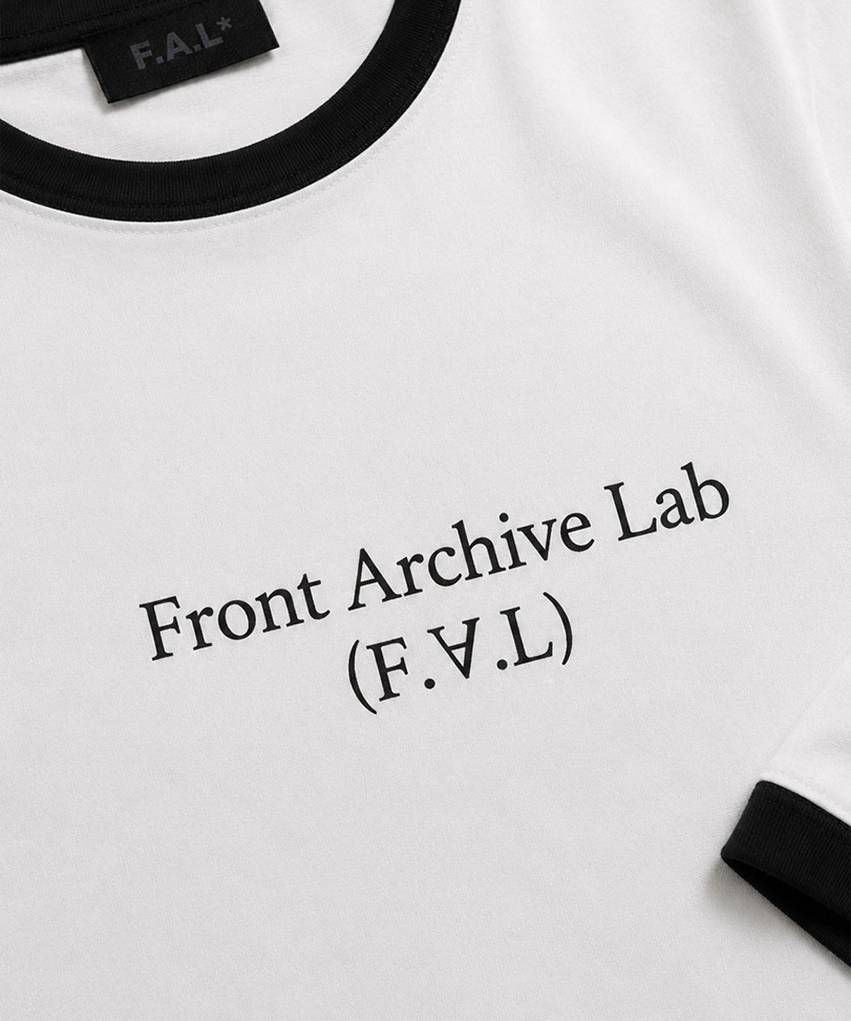 프론트아카이브랩(FRONT ARCHIVE LAB) REVERSE 우먼 크롭 링거 티셔츠 [화이트]