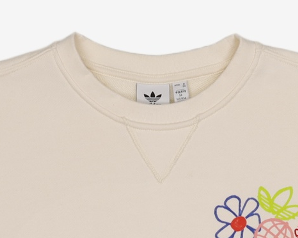 아디다스(ADIDAS) 스웨트셔츠 - 오프화이트 / GP3493 S