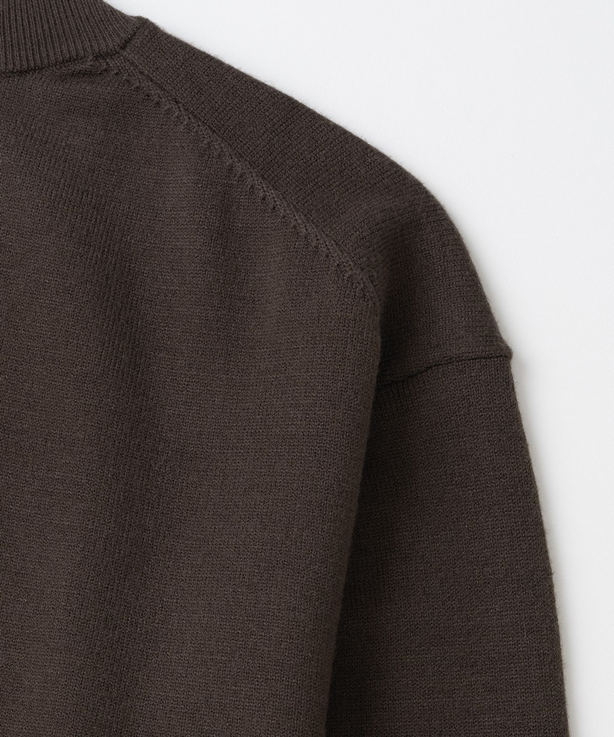 엑스오엑스(XOX) 에센셜 헨리넥 크롭 니트[BROWN]