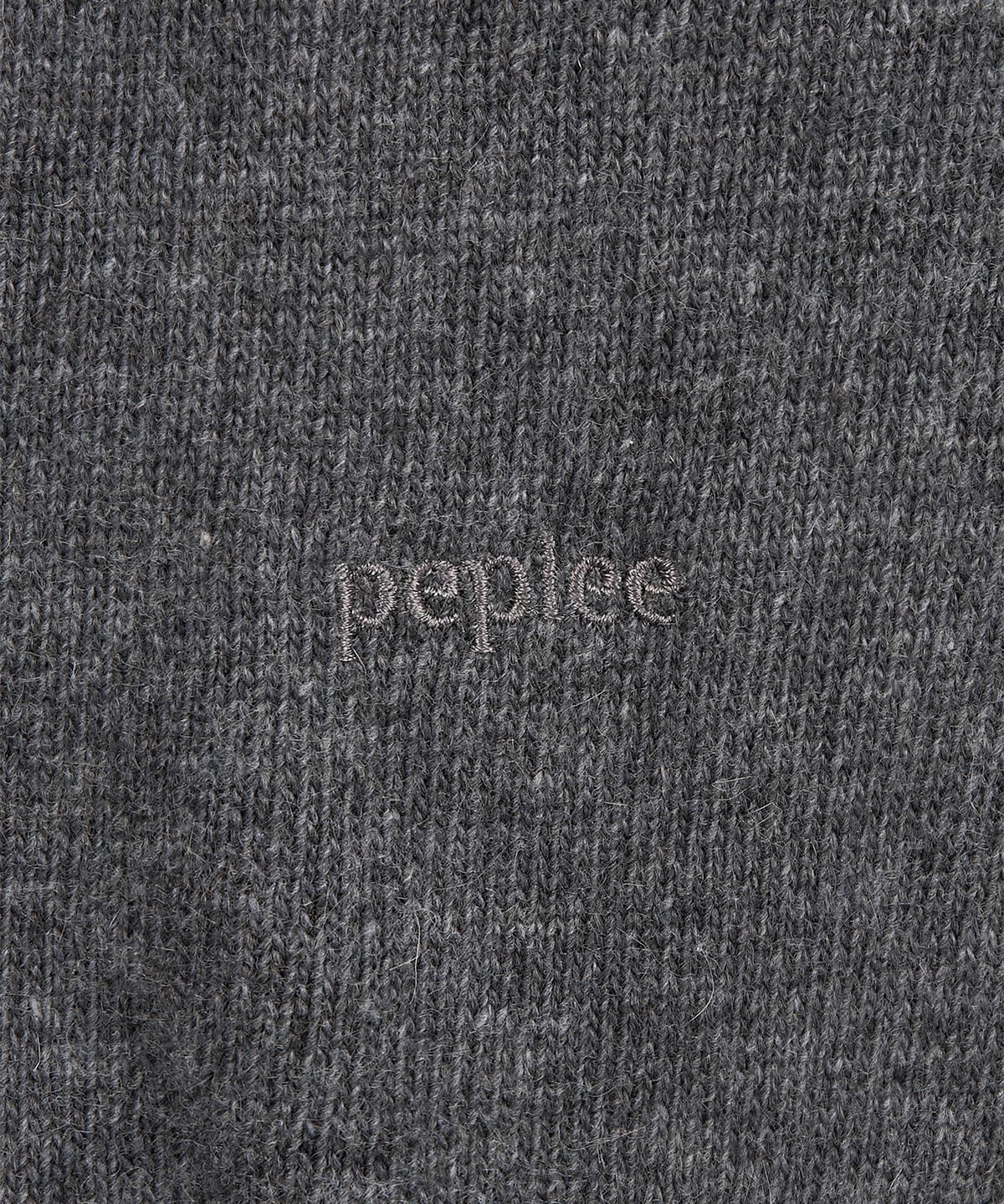 페플리(PEPLEE) Deep V-neck Knit (Charcoal)