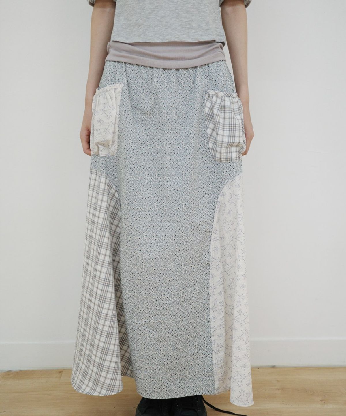 콜로신스(COLOCYNTH) Mantis Pocket Long Skirt Sky