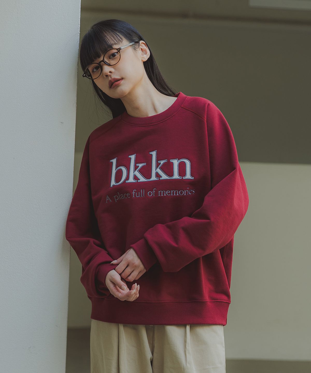 바켄(BAKKEN) [우먼] 바켄 베이직 로고 스웻 셔츠 BK5967 (4COLOR)