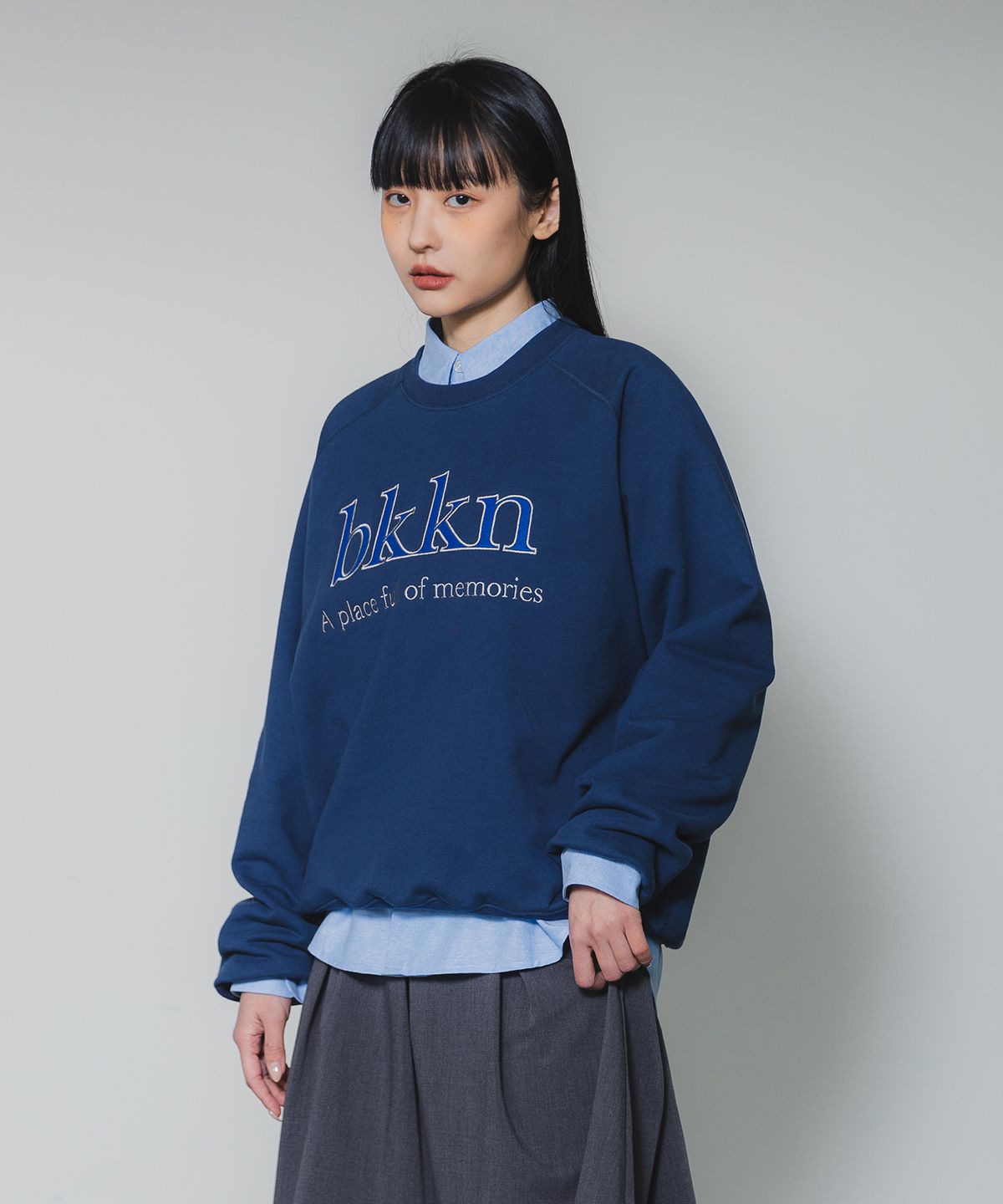 바켄(BAKKEN) [우먼] 바켄 베이직 로고 스웻 셔츠 BK5967 (4COLOR)