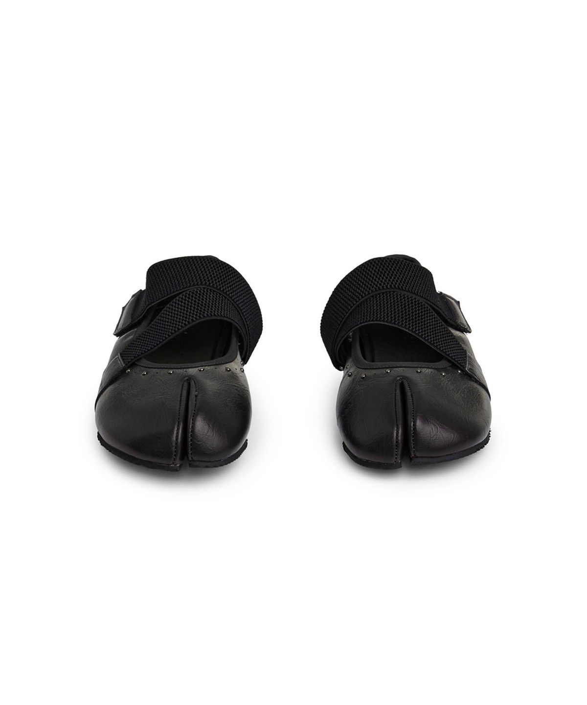 다이닛(DEINET) TABI POINT FLAT SHOES IN BLACK