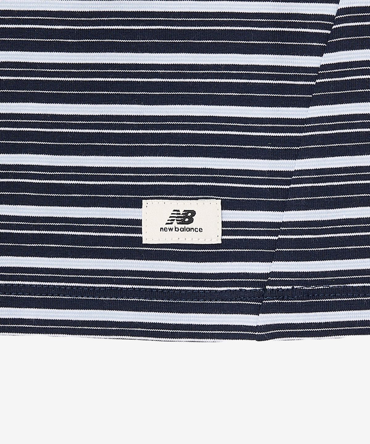 뉴발란스(NEW BALANCE) NBNDG3W112 / WOMEN NB-FLOWY 헨리넥 긴팔티 (NAVY)