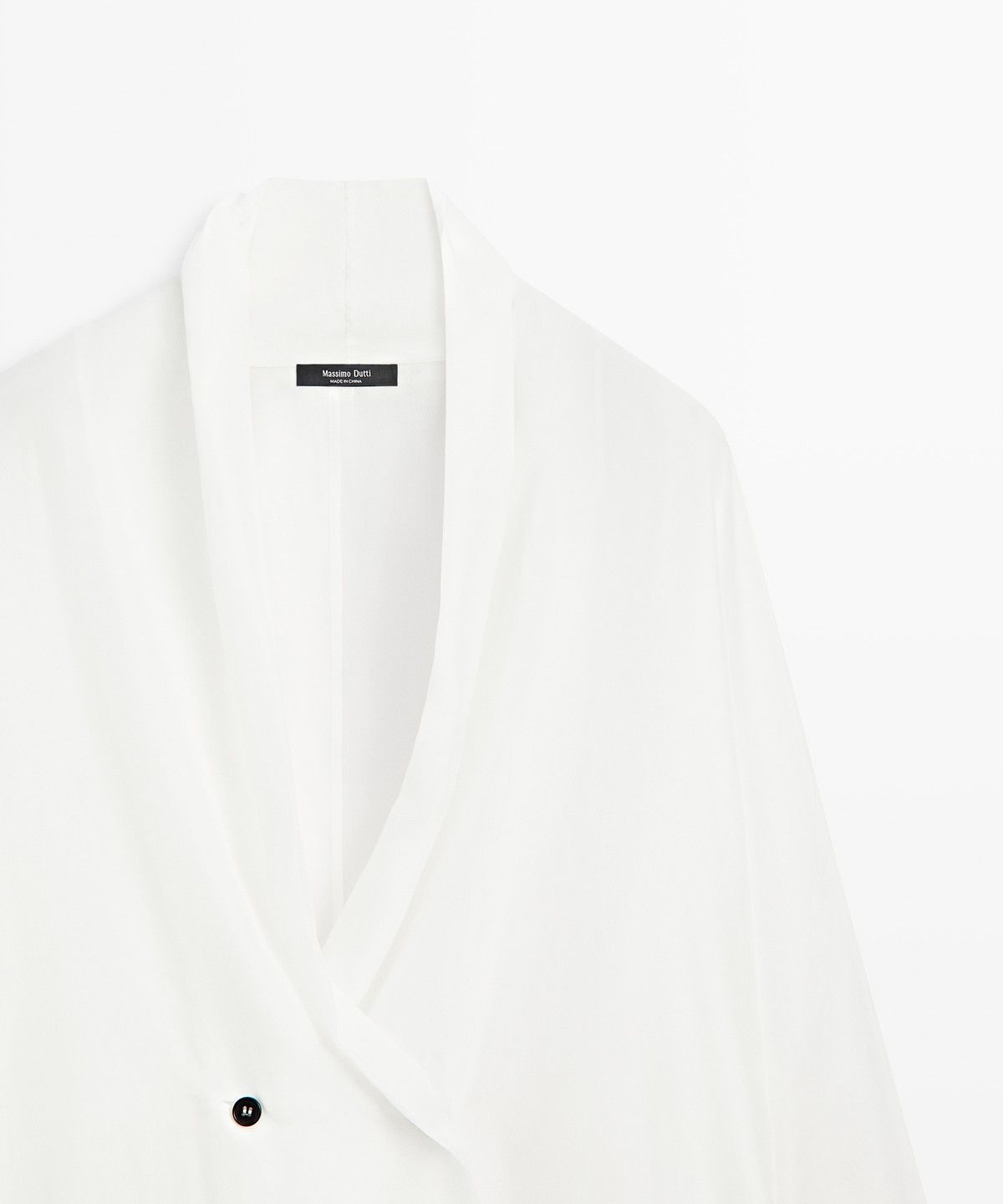 마시모두띠(MASSIMO DUTTI) 100% 실크 턱시도 스타일 플루이드 기모노