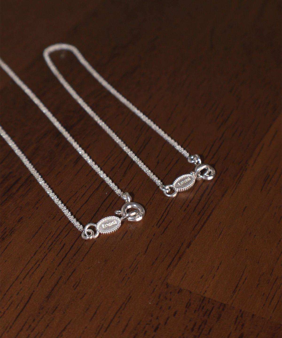로아시(LOASI) glittering line necklace