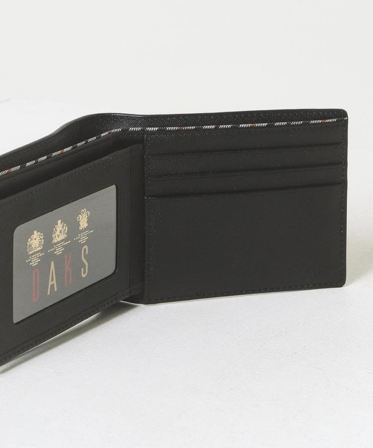 닥스 남성 액세서리(DAKS MEN'S ACCESSORIES) 블랙 가죽 미니 DD로고 내부 체크 패턴 라인 포인트 DBWA6F975BK