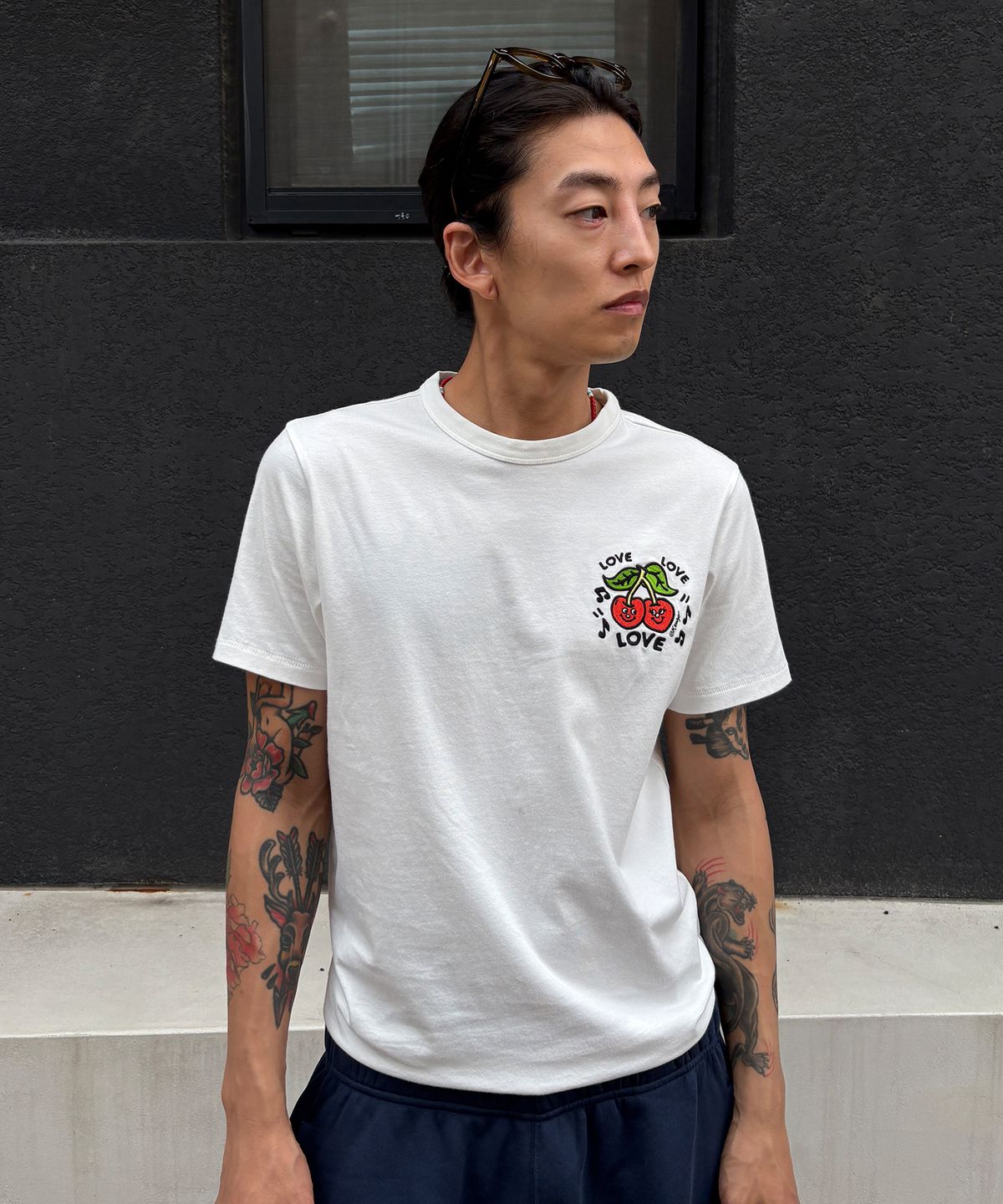 겐조(KENZO) 남성 CVD 갓츠 겐조 러브스 슬림 티셔츠_K266AMTC01WHX
