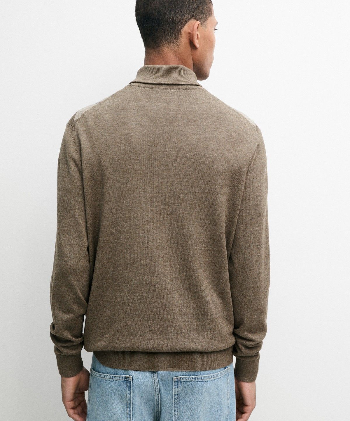 마시모두띠(MASSIMO DUTTI) 아가일 패턴 지퍼 모크넥 니트 스웨터