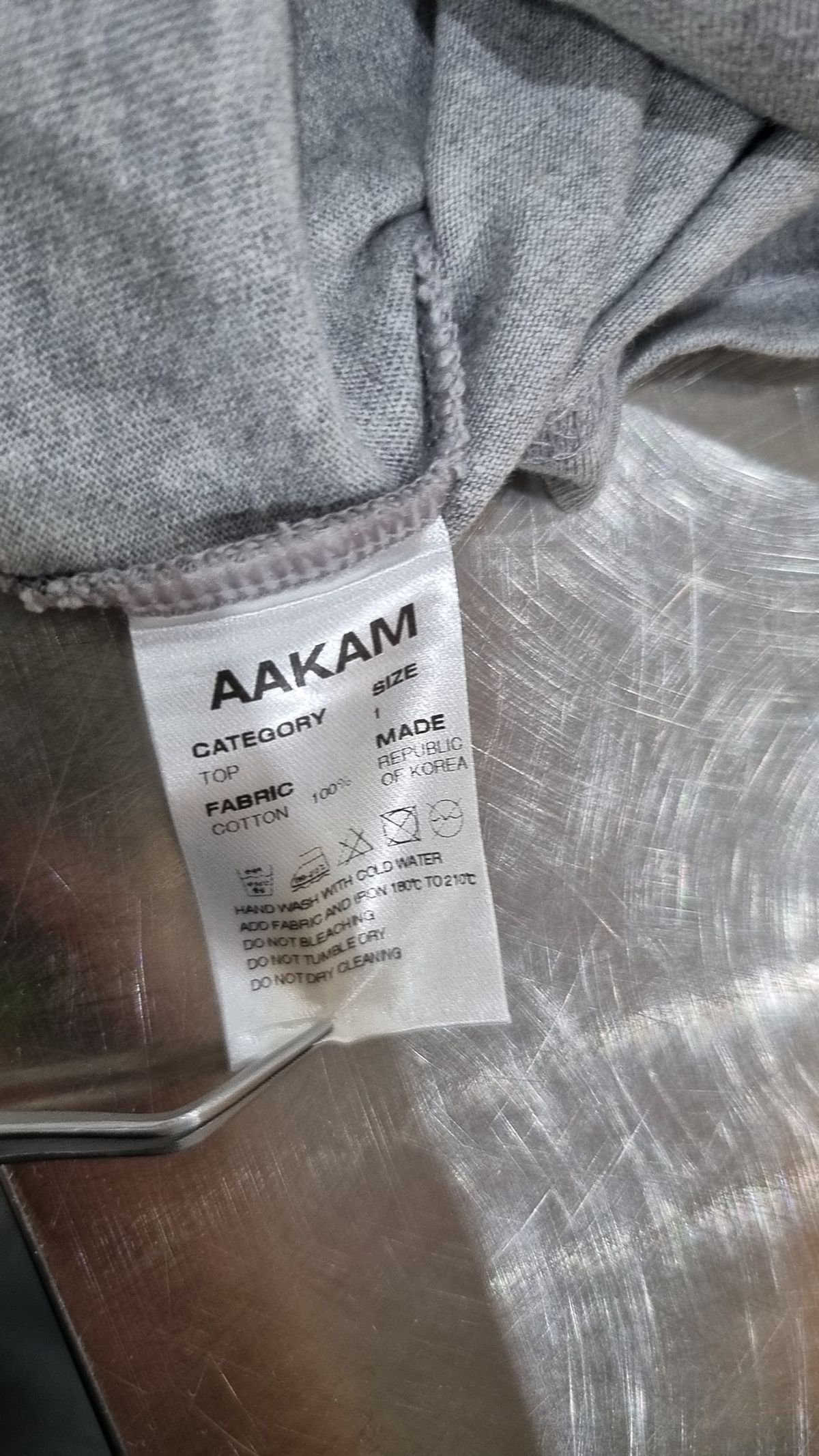 아캄(AAKAM) 반소매 티셔츠 1