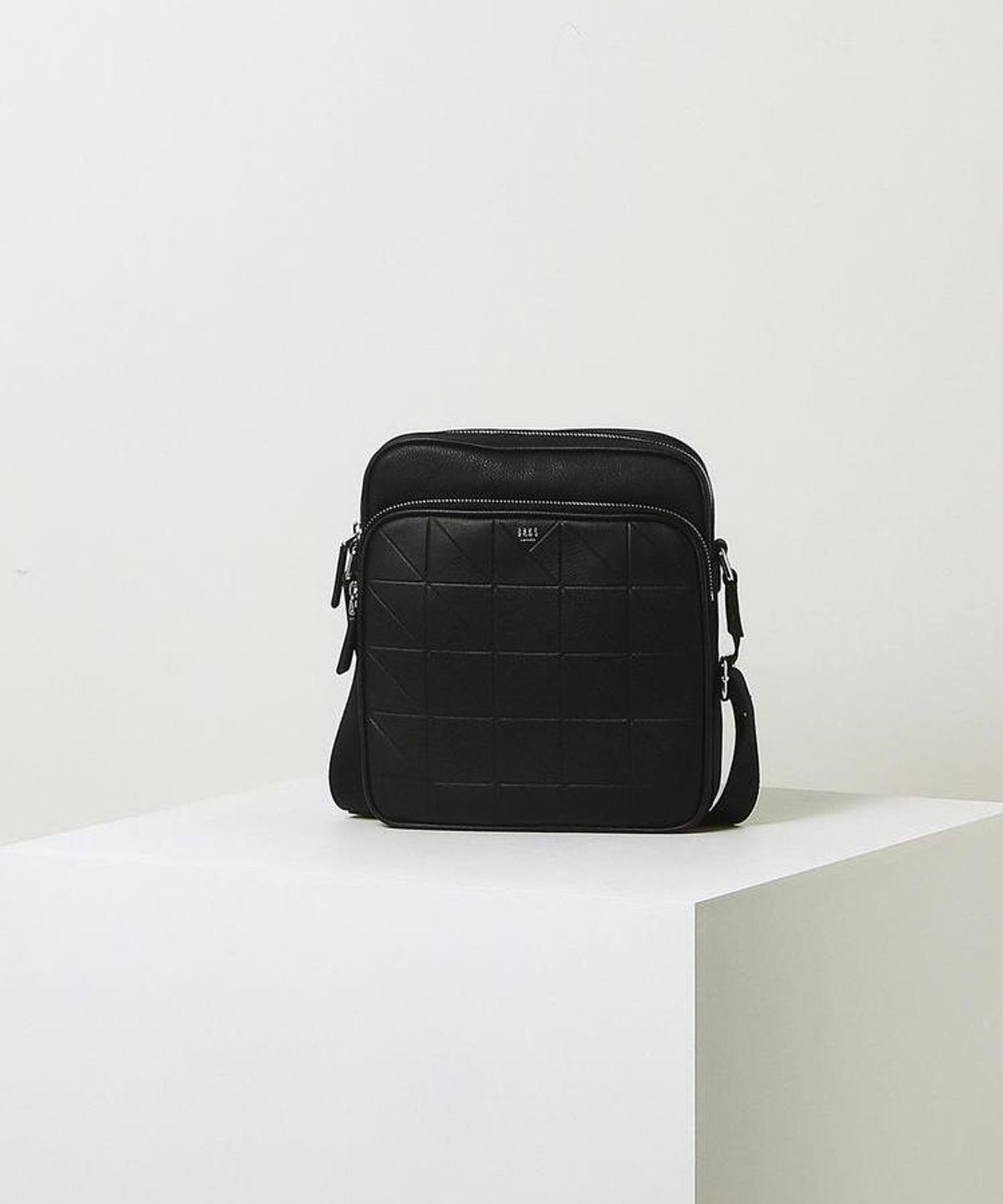 닥스 남성 액세서리(DAKS MEN'S ACCESSORIES) 블랙 그리드패턴 가죽배색 나일론 DBBA6F275BK