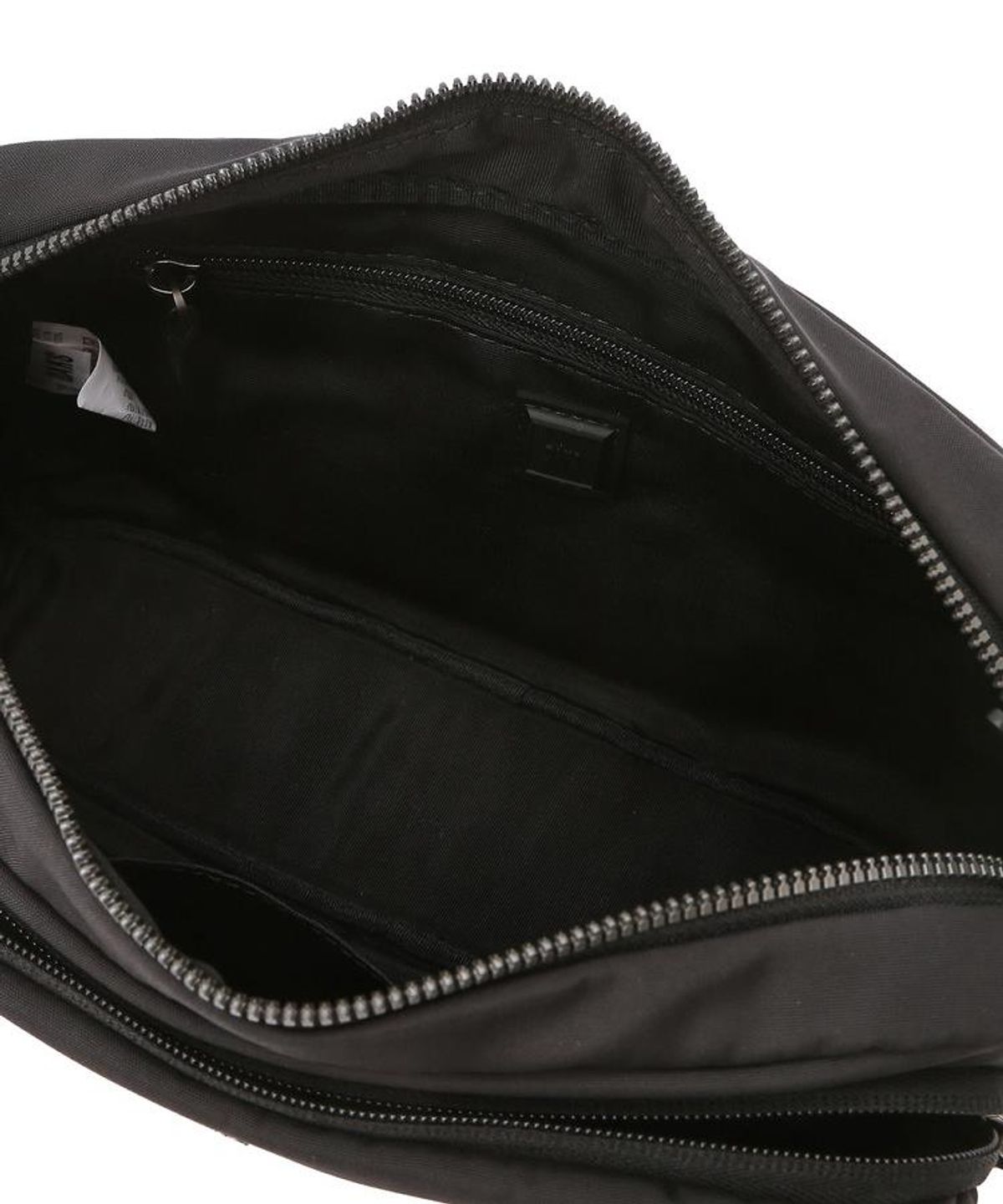닥스 남성 액세서리(DAKS MEN'S ACCESSORIES) 블랙 로고장식 나일론혼방 크로스백 DBBA6FE20BK