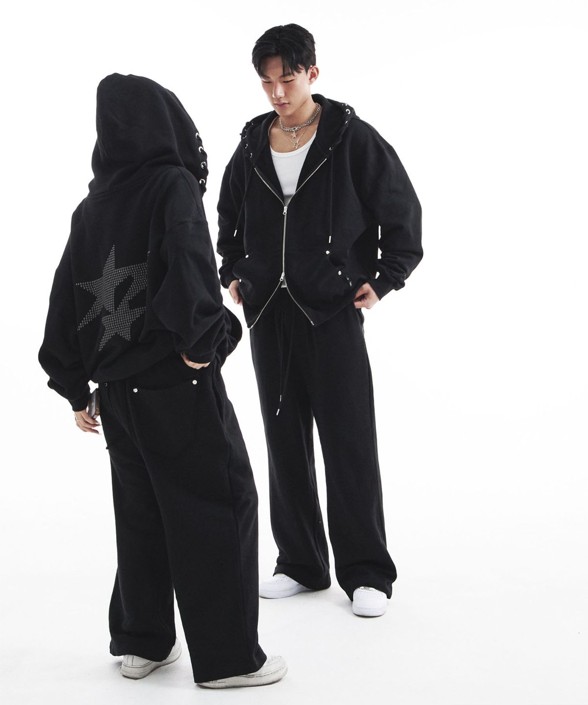 시데라(SIDERA) Eyelets Stone Hotfix Pants [Unisex/Black]