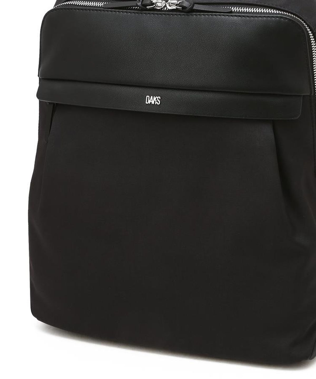닥스 남성 액세서리(DAKS MEN'S ACCESSORIES) 블랙 로고장식 가죽 백팩 DBBA6F101BK