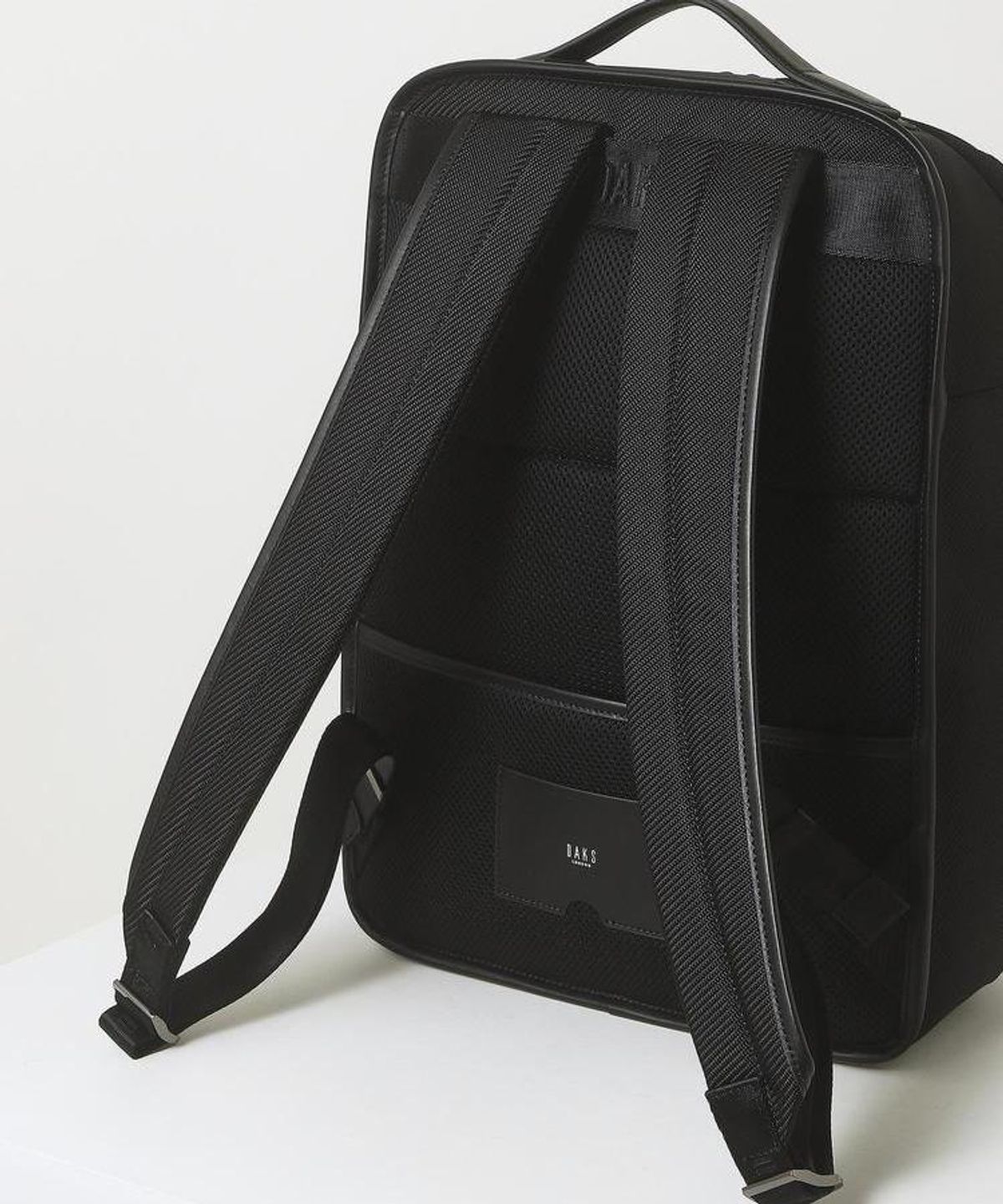 닥스 남성 액세서리(DAKS MEN'S ACCESSORIES) 블랙 로고장식 나일론 DBBA6F669BK