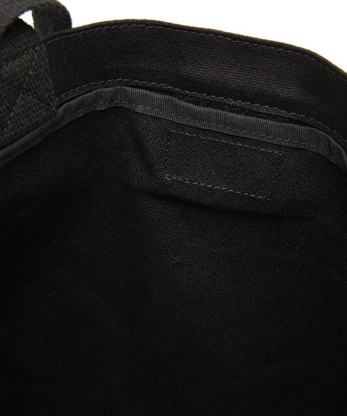닥스 남성 액세서리(DAKS MEN'S ACCESSORIES) 블랙 로고 프린팅 면 토트백 DBBA6F338BK