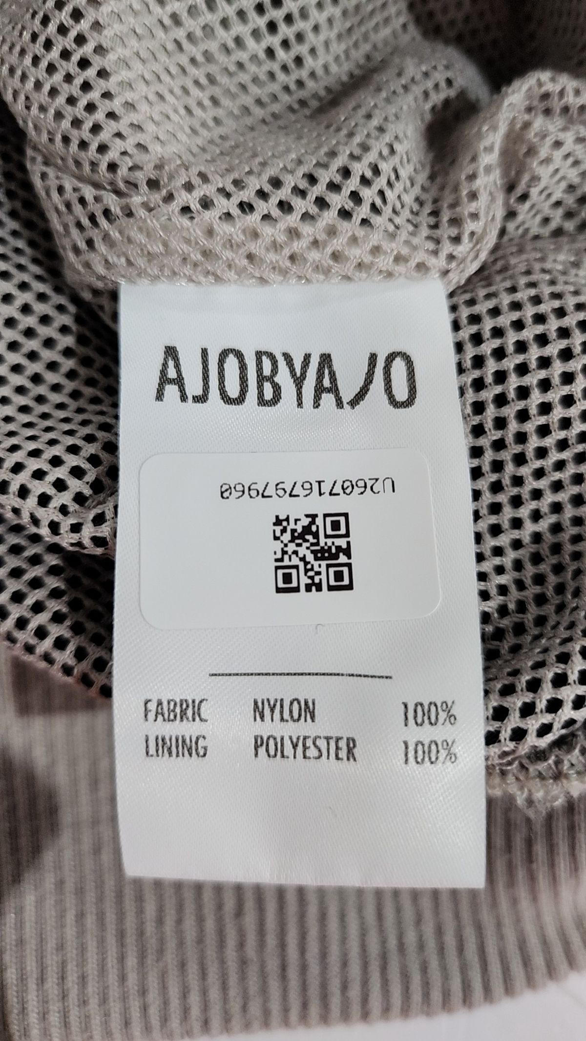 아조바이아조(AJOBYAJO) 후드 티셔츠 FREE