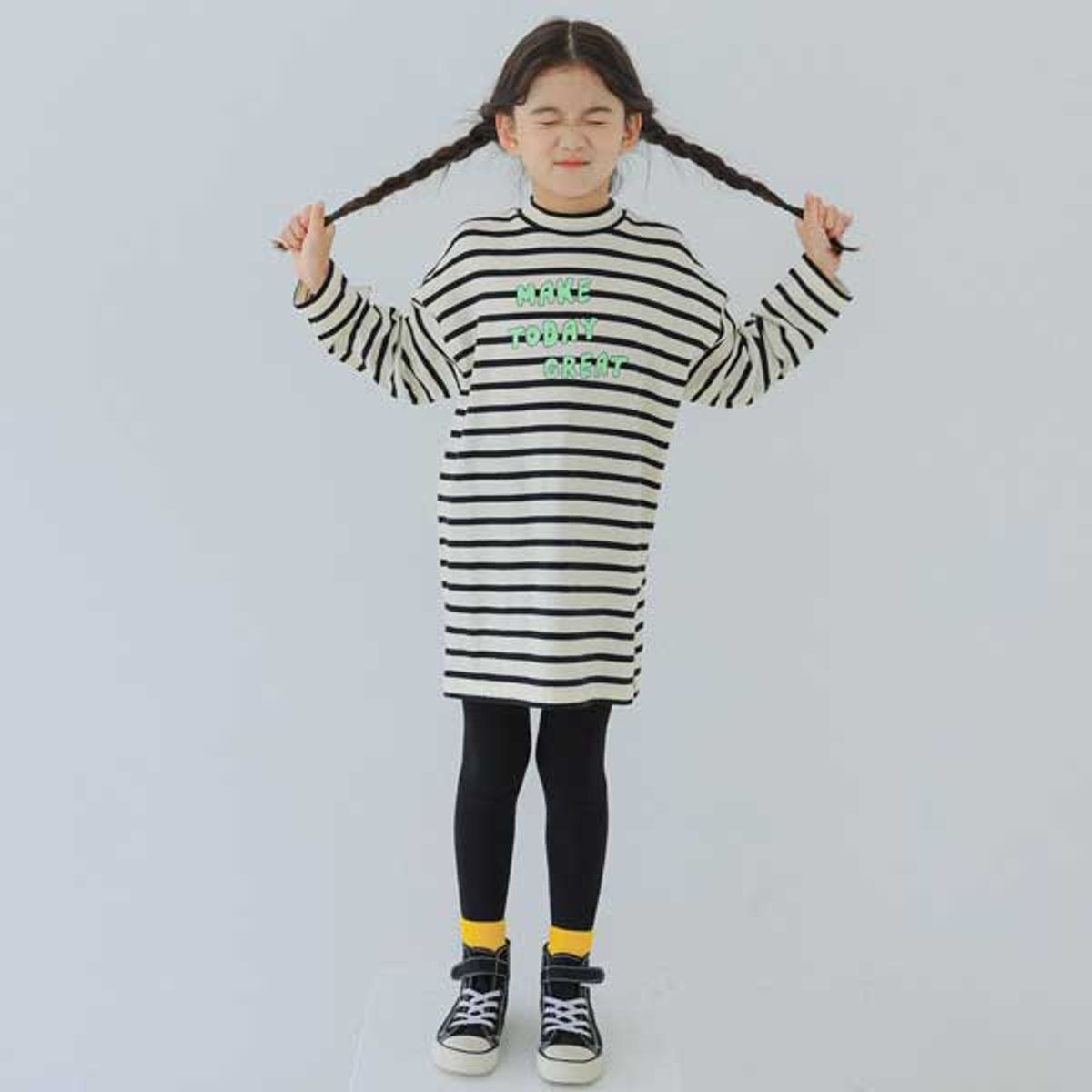 아이러브제이(I LOVE J) M. 메이크 스트라이프 하프넥 롱 티 JUFTO31