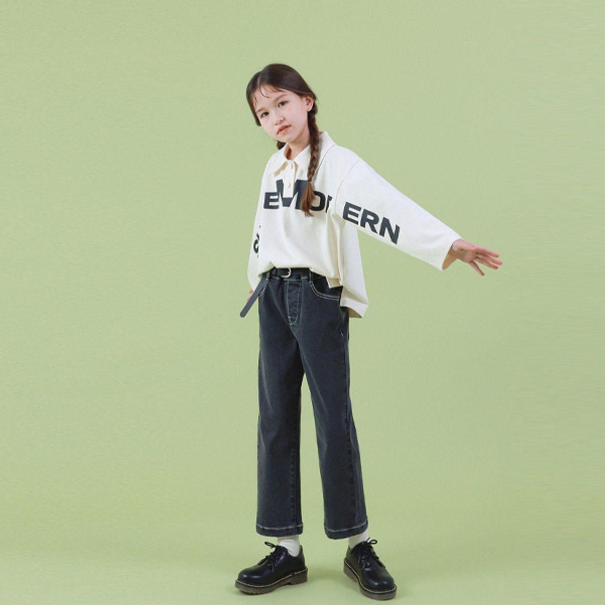 아이러브제이(I LOVE J) A.모던 레터링 카라 티 JVFTO83