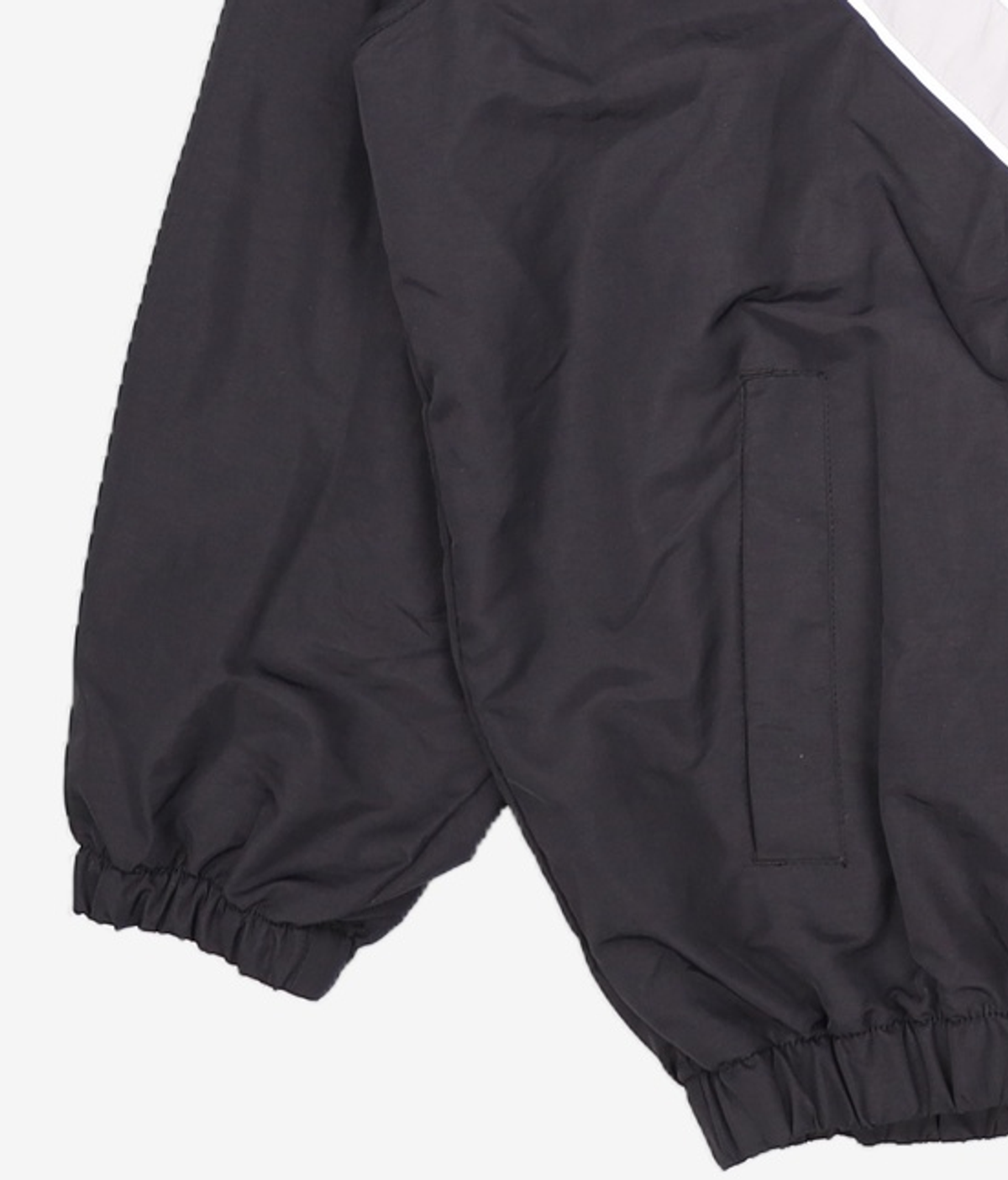 본챔스(BORN CHAMPS) CHMPS 바람막이 자켓 블랙 CETCMJK05BK L