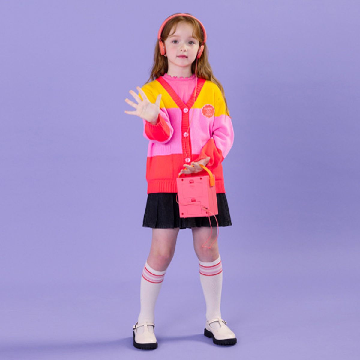 아이러브제이(I LOVE J) 해피럭키고 브이넥 가디건 JWFOU25