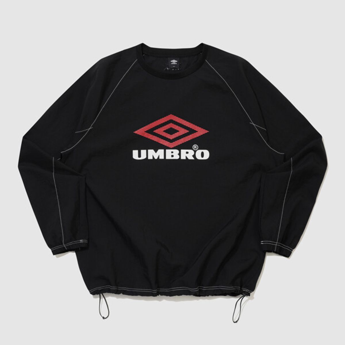 엄브로(UMBRO) 크리스피 타슬란 긴팔 피스테 블랙 UR324CWT92