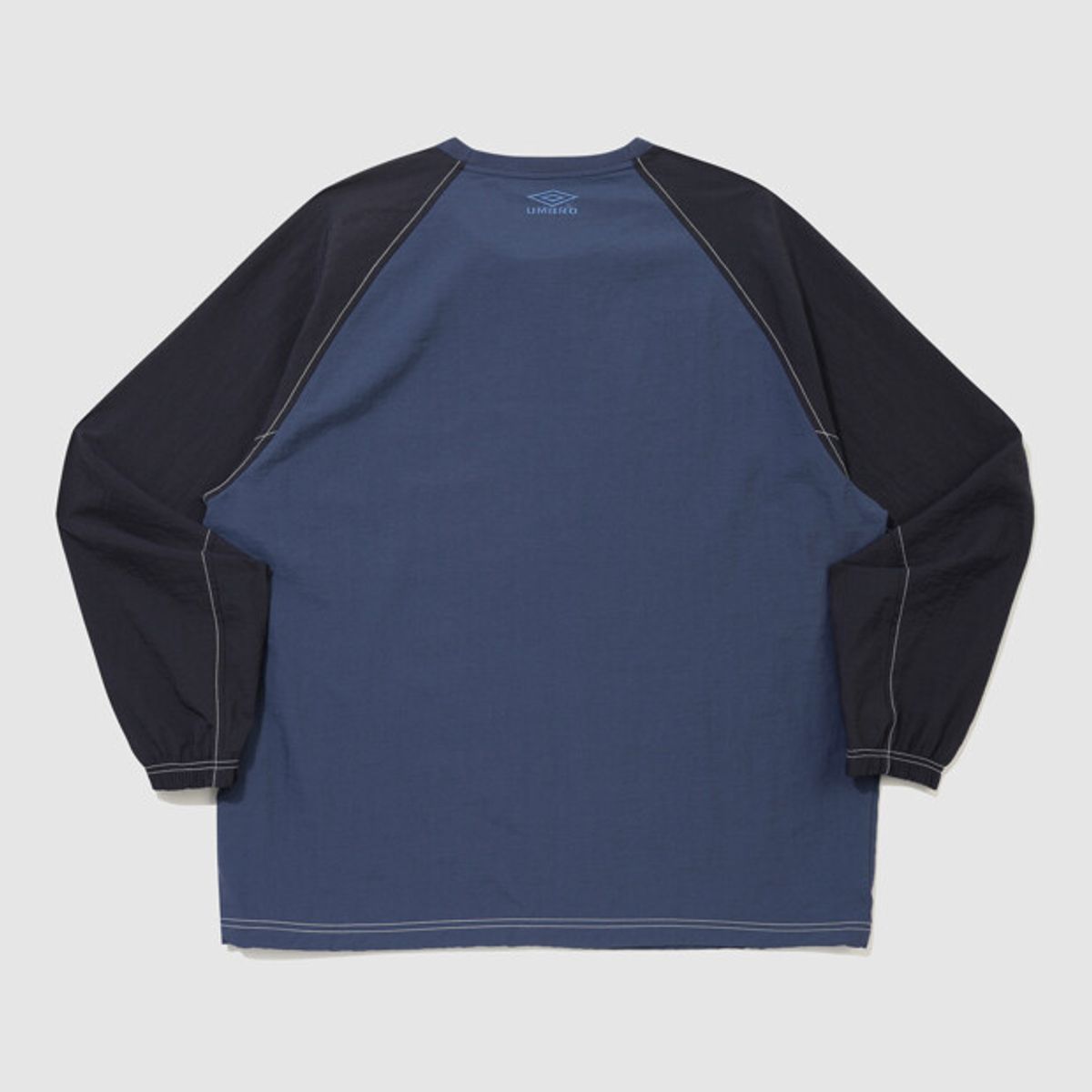 엄브로(UMBRO) 크리스피 타슬란 긴팔 피스테 네이비 UR324CWT92