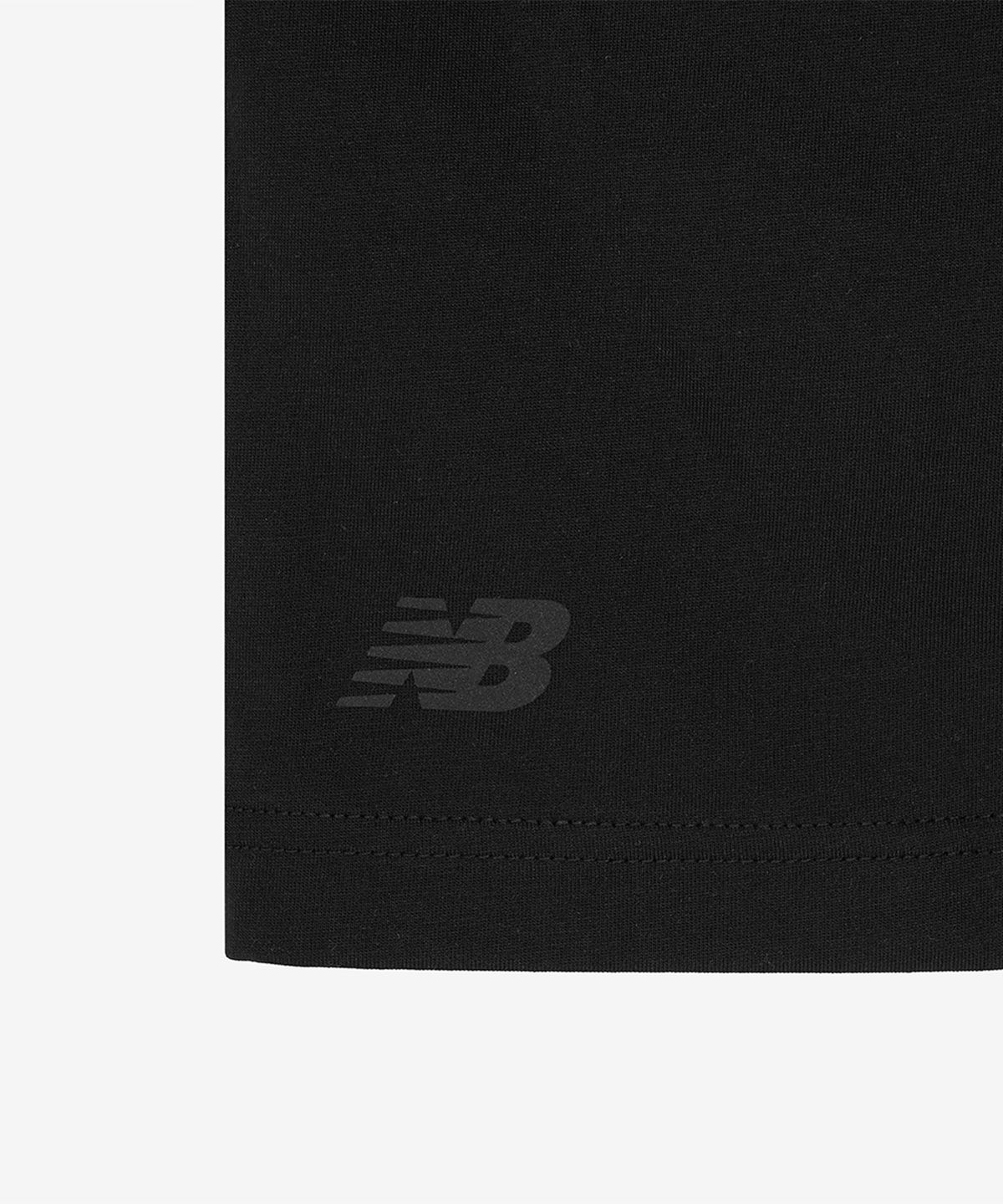 뉴발란스(NEW BALANCE) NBNDG31803 / UNI 에센셜 클래식 긴팔티 (BLACK)