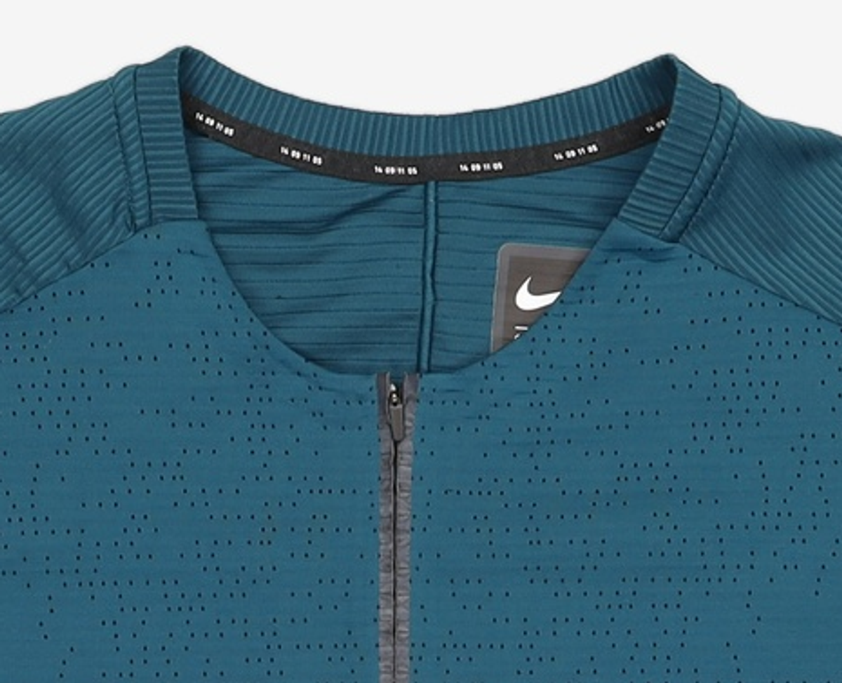 나이키(NIKE) 긴소매 티셔츠 110