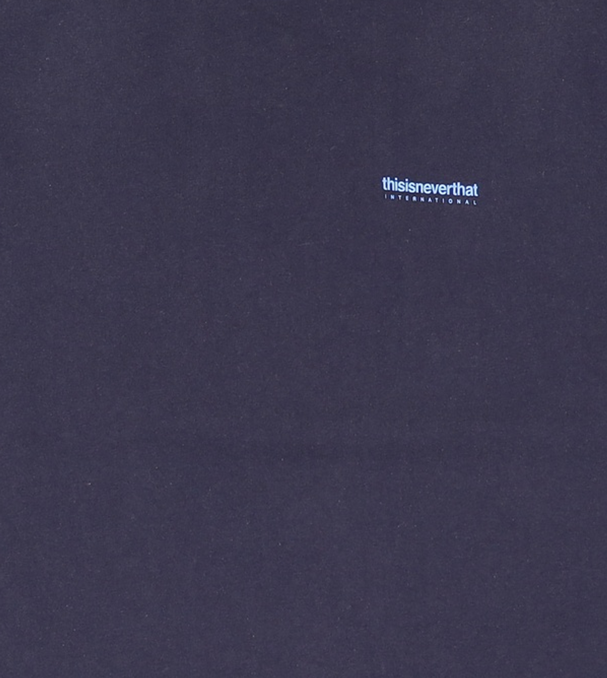 디스이즈네버댓(THISISNEVERTHAT) INTL. Logo Tee Dark Navy M