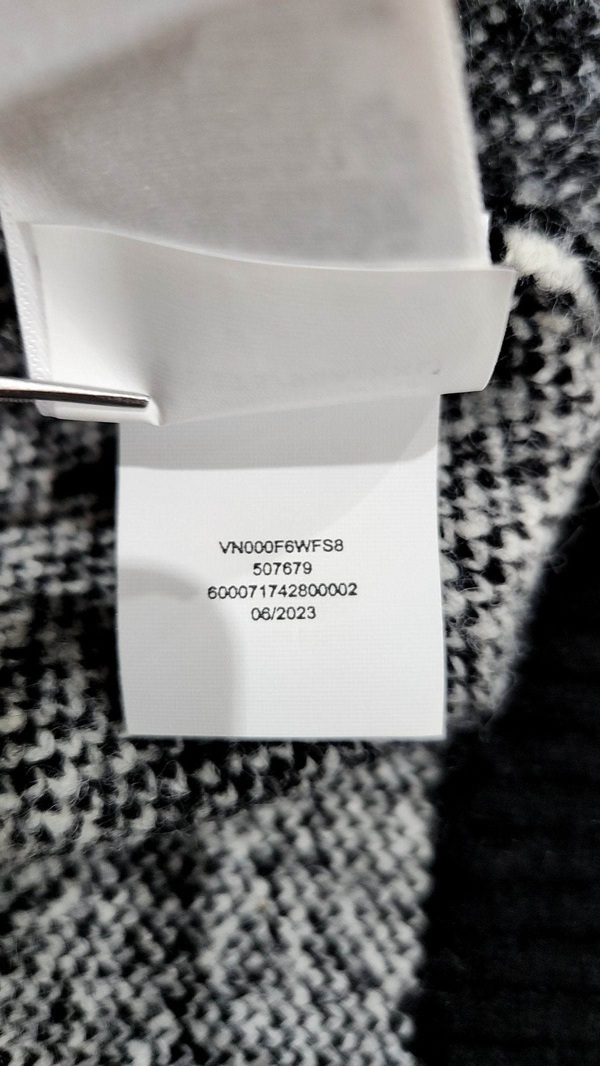 반스(VANS) 코트야드 체커 스웨터 베스트 - 마쉬멜로우 / VN000F6WFS81 XL