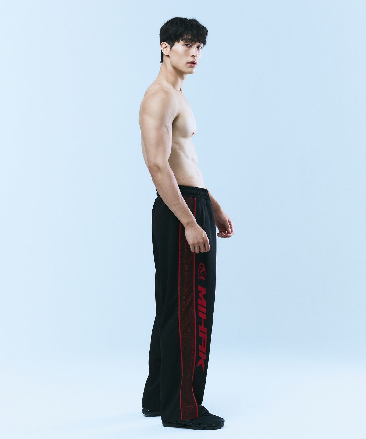 미학(MIHAK) 스폰서 로고 메쉬 저지 와이드 팬츠 (BLACK/RED)