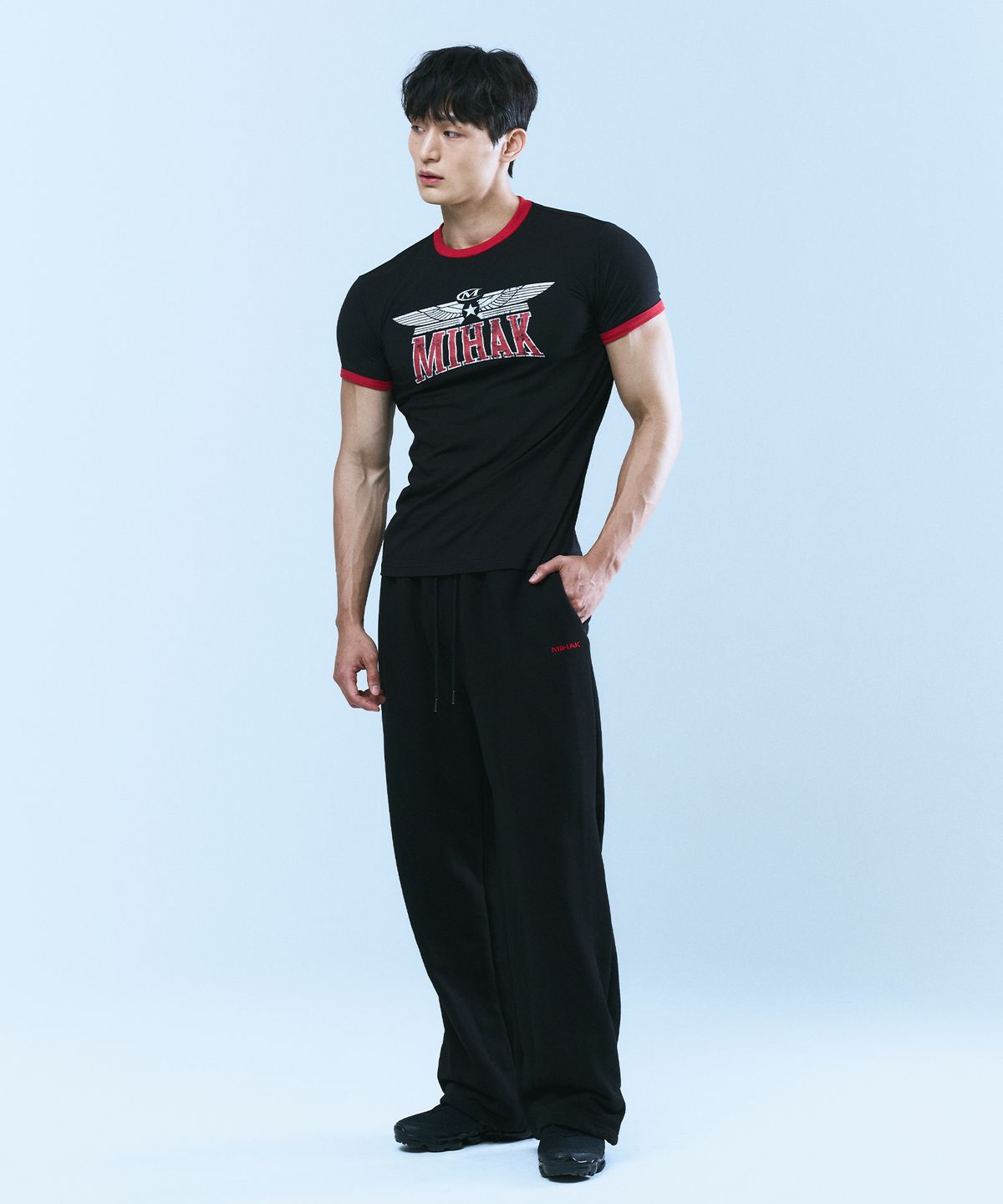 미학(MIHAK) 헤리티지 로드 링거 머슬핏 티셔츠 (BLACK)