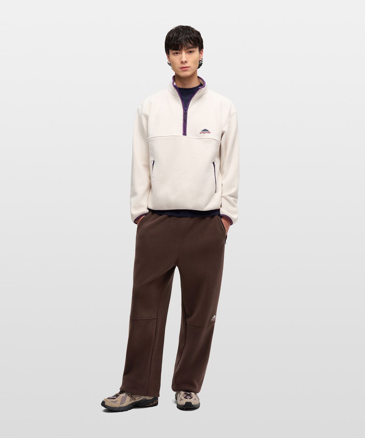 잔스포츠(JANSPORT) 로고 플리스 풀오버 IVORY