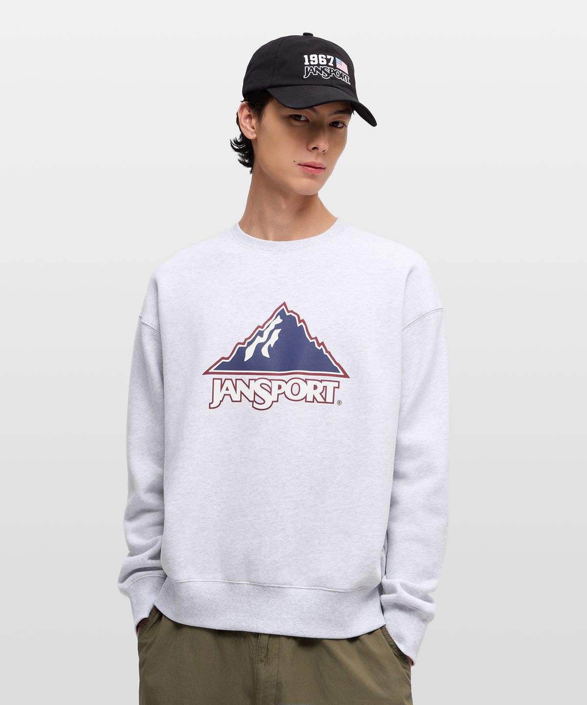 잔스포츠(JANSPORT) 리니어 로고 스웨트 셔츠 MELANGE