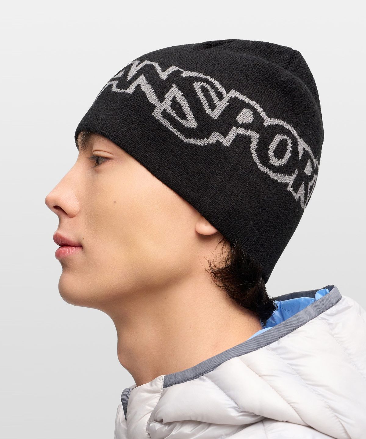 잔스포츠(JANSPORT) 베이직 로고 비니 BLACK