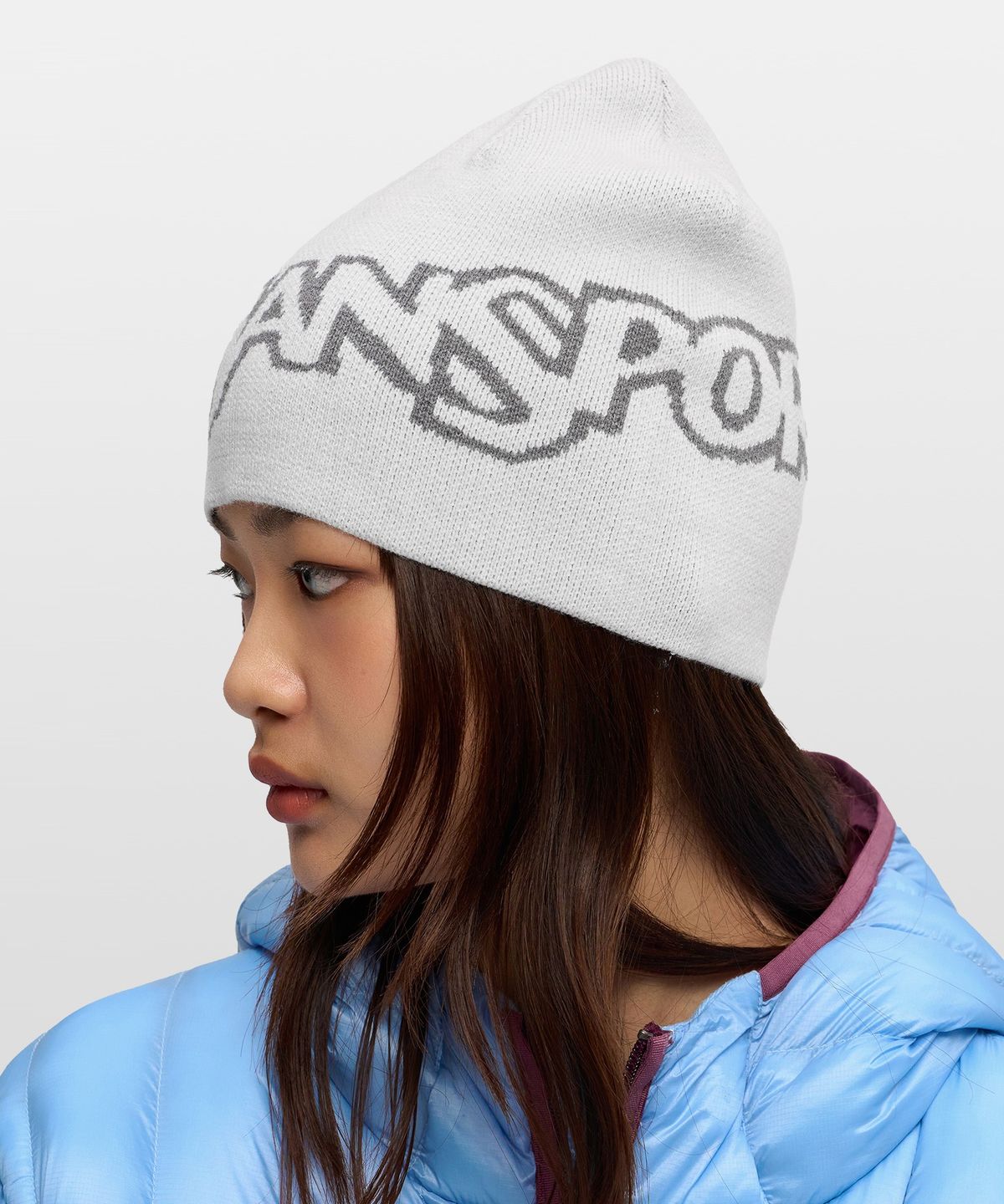 잔스포츠(JANSPORT) 베이직 로고 비니 WHITE